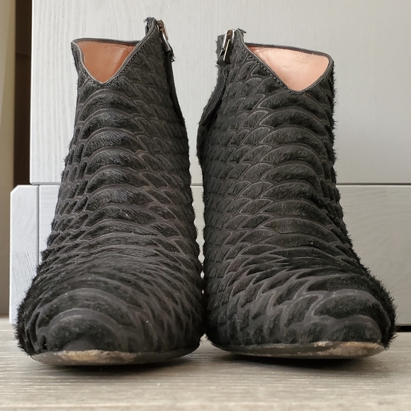 Alaia Pony Hair Print Booties - Picture 4 of 9